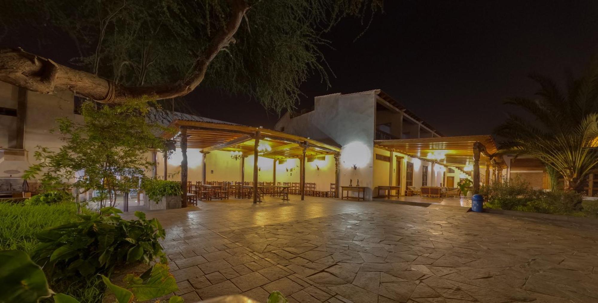 Hotel El Huarango Ica Kültér fotó