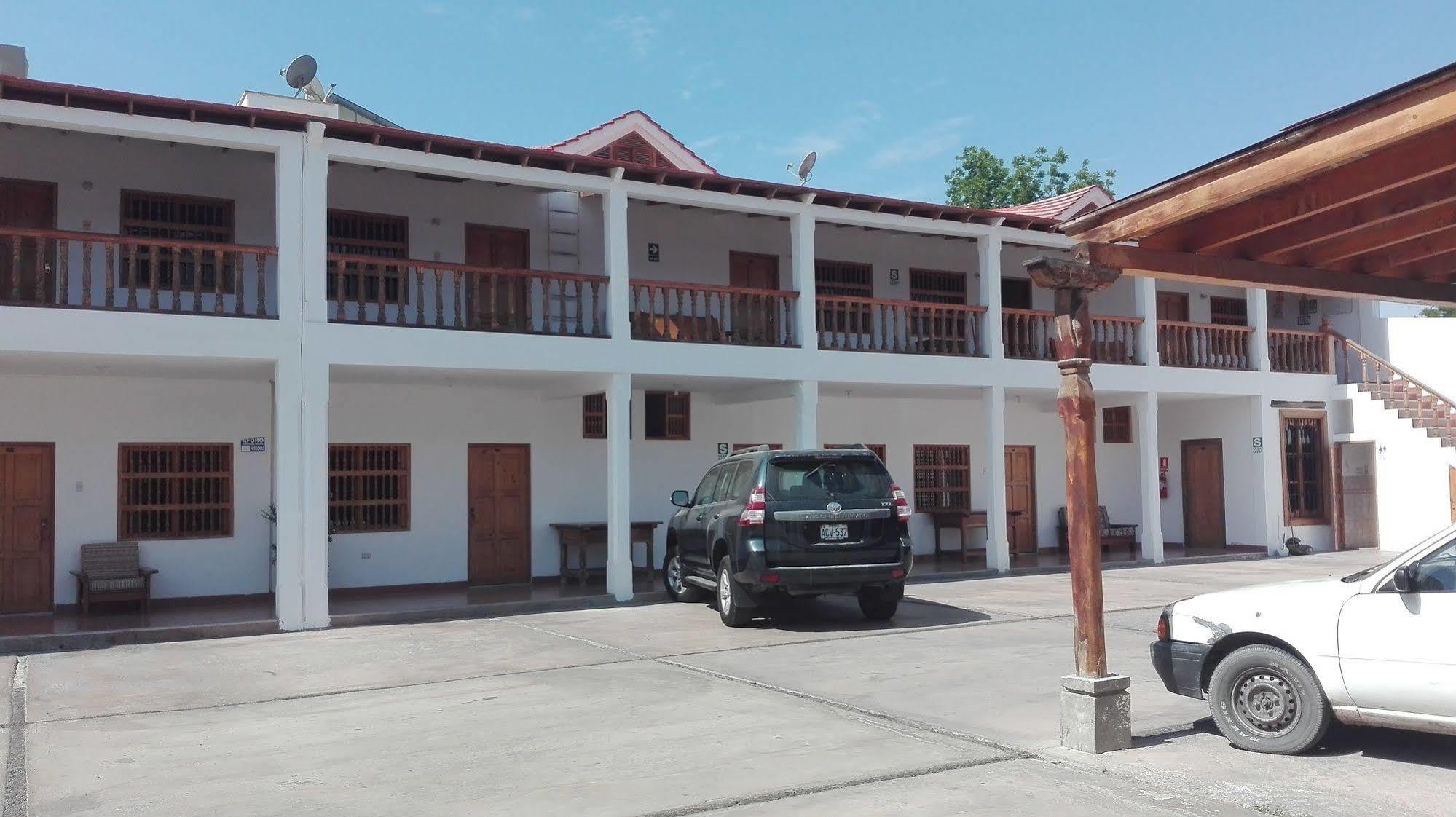 Hotel El Huarango Ica Kültér fotó